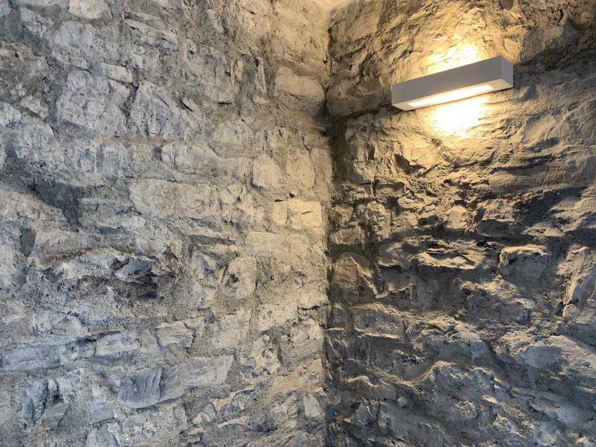 Castle Hill Apartment Argegno Bagian luar foto